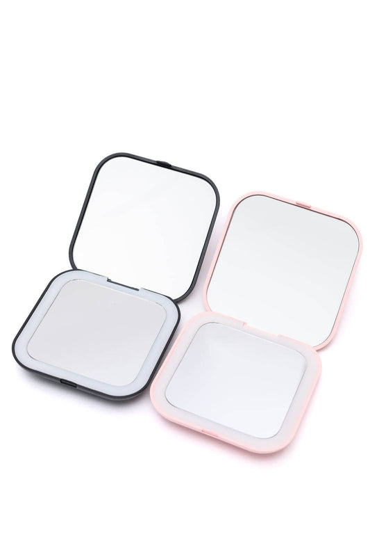 Level Up Extra Large LED Compact Mirror